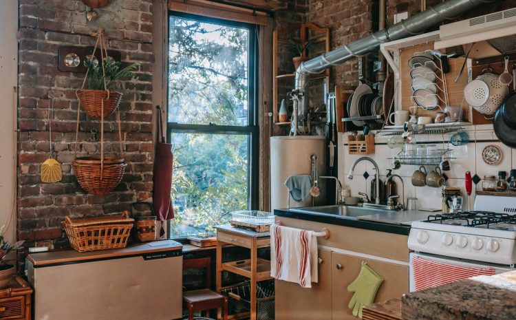  4 Best Kinds of Wood to Use for Your Kitchen Cabinet Renovation 